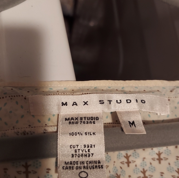 Max Studio Vintage style blouse - Picture 3 of 4